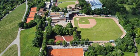 Vereinsverwaltung im August geschlossen.