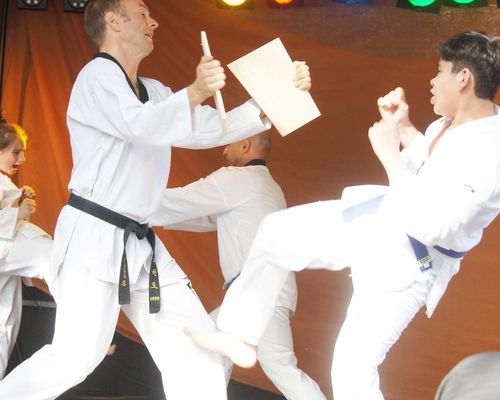 Wir gratulieren allen Prüflingen zur bestandenen Kup-Prüfung am Samstag, den 21.05.2022 im Dojo