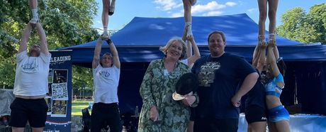 Fechten und Cheerleading beim Stuttgarter Kinder- und Familienfestival