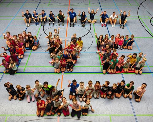 MoveKids Sport-Shirts: Beschaffung für Kinder und Jugendliche