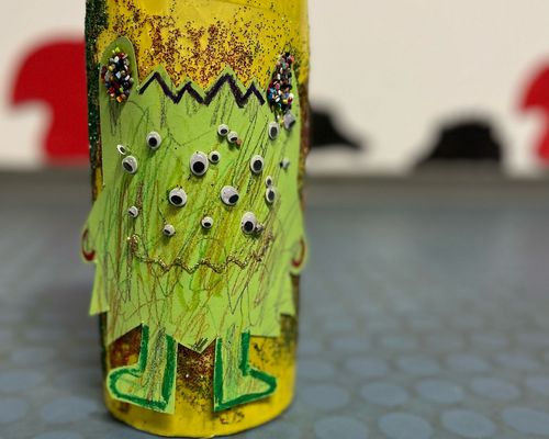 Laterne basteln mit den Eltern 