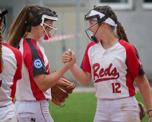 Softball-Bundesliga: Stuttgart Reds dominieren gegen Regensburg